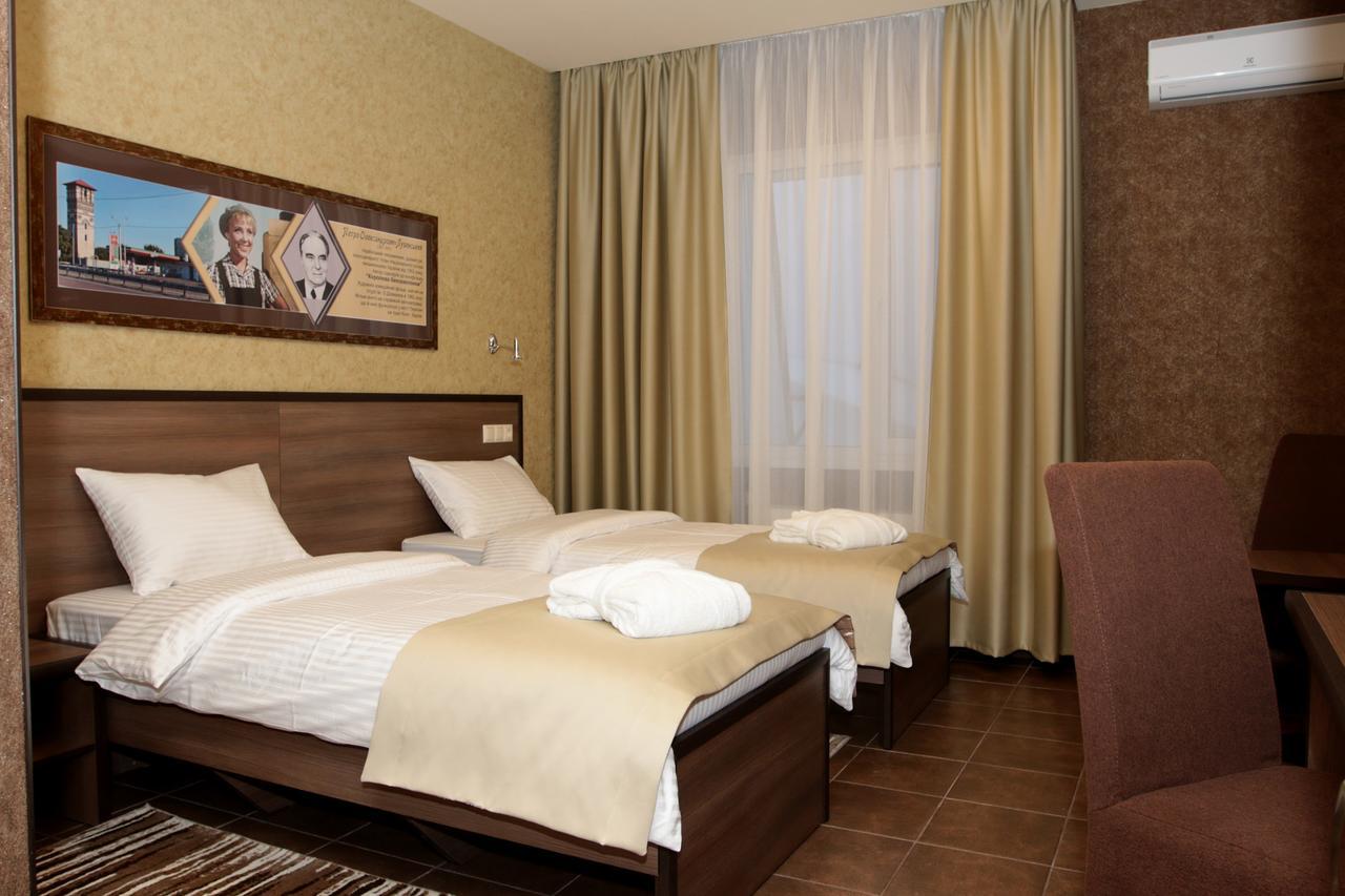 Hotel Lubenska Sloboda Olshanka Exterior photo